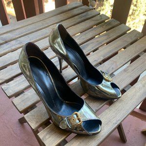 Gold Giuseppe Zanotti heels